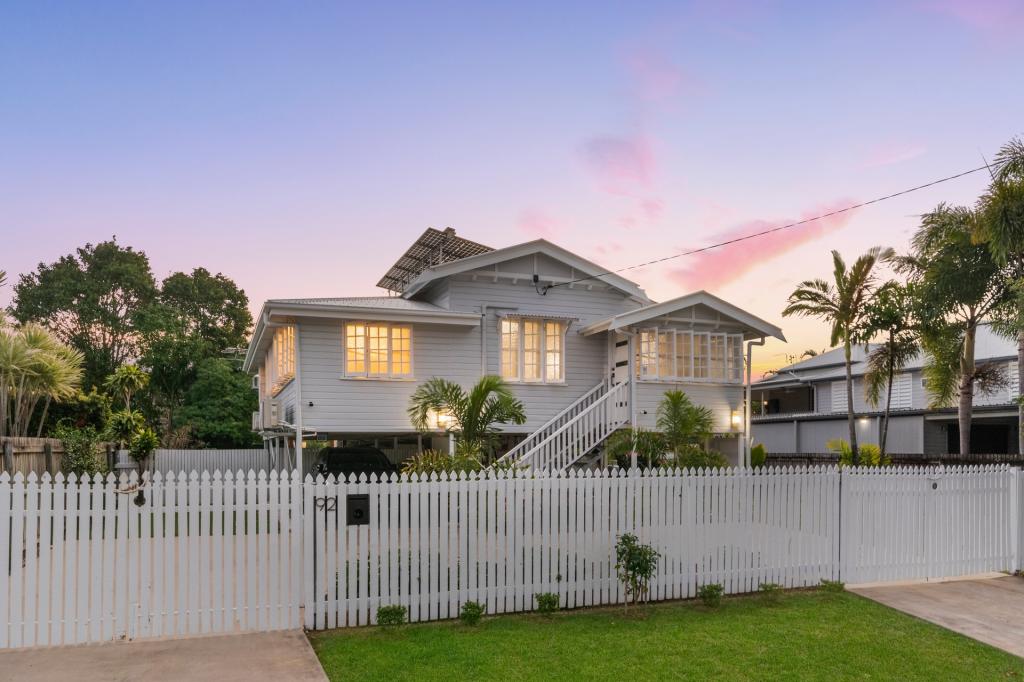 92 Ninth Ave, Railway Estate, QLD 4810