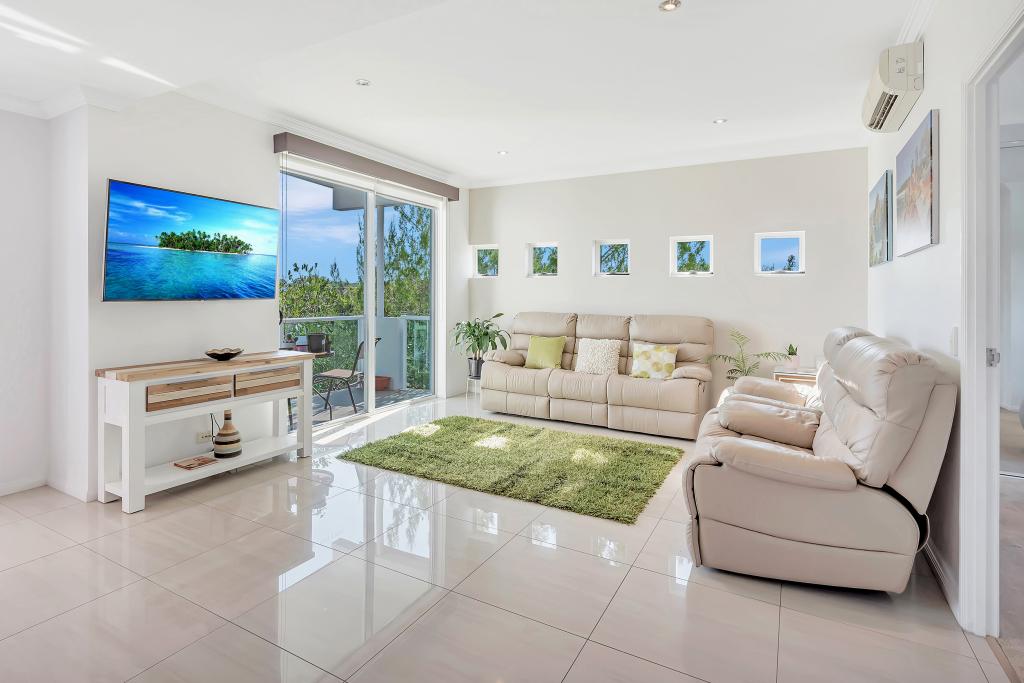 12/5-7 Aruma St, Surfers Paradise, QLD 4217