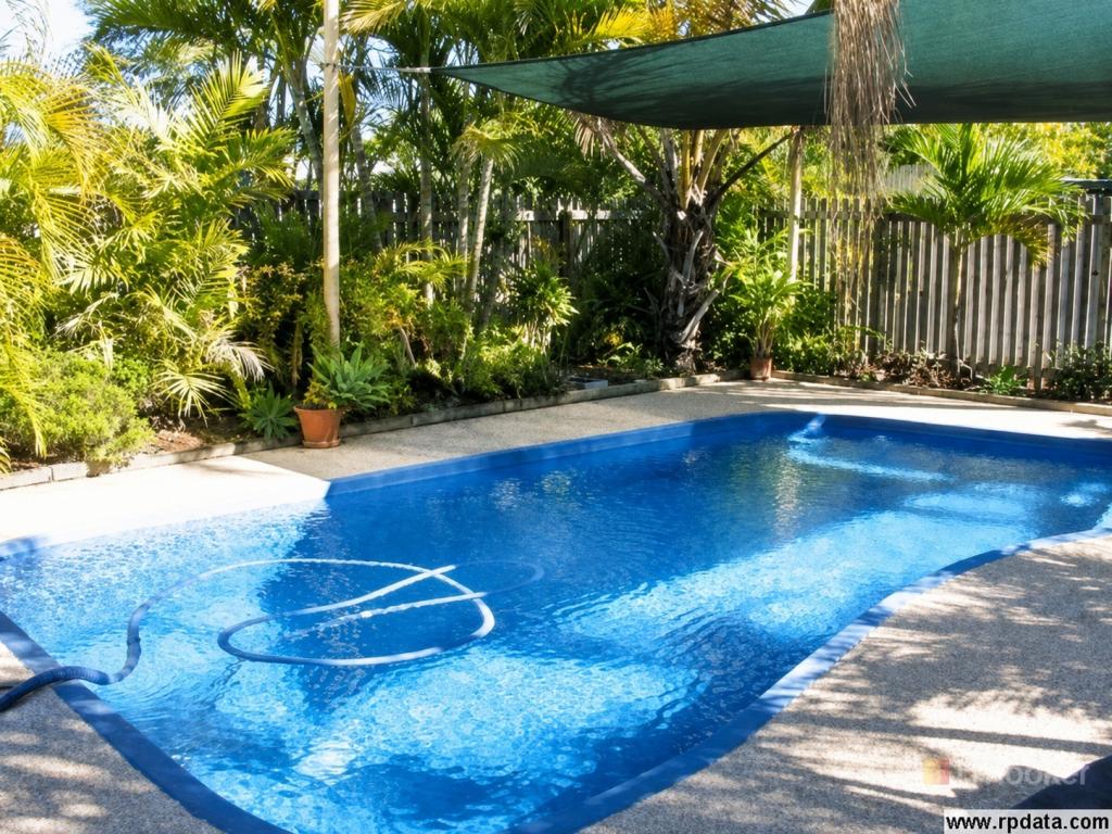 7 Hannah Cres, Dysart, QLD 4745