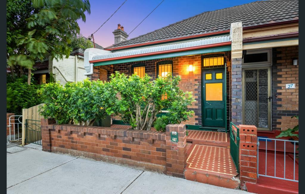 29 FRAMPTON AVE, MARRICKVILLE, NSW 2204