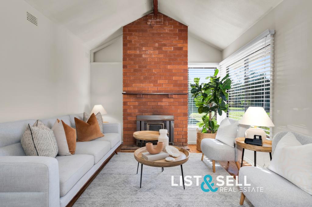 35 Canberra Cres, Campbelltown, NSW 2560