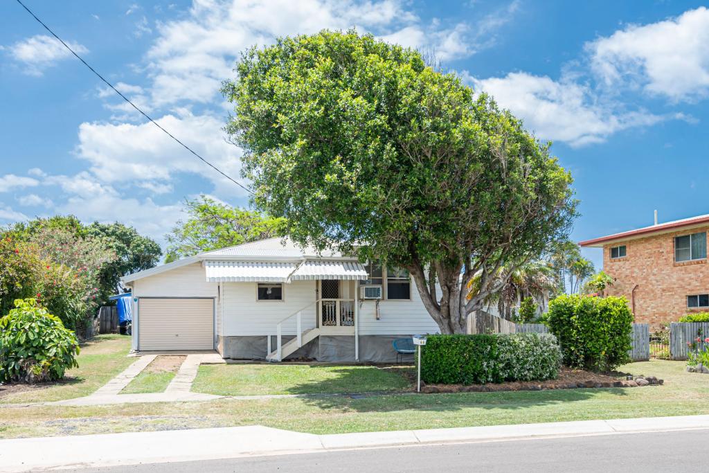 46 Welch St, Elliott Heads, QLD 4670