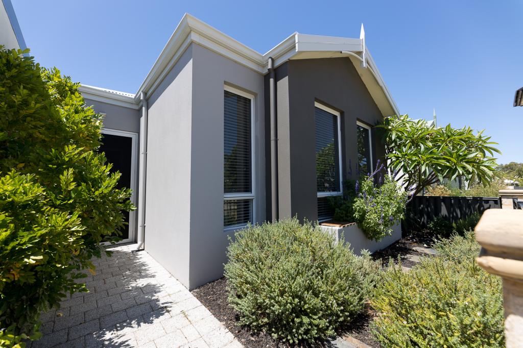 47 APIUM LANE, AVELEY, WA 6069