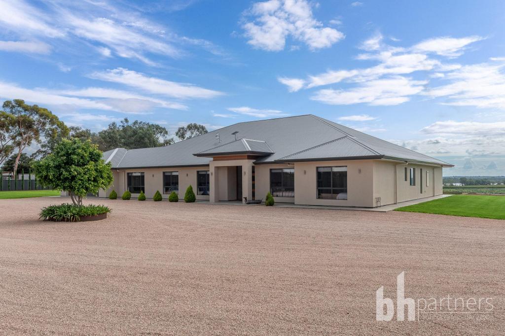 123 Elephant Trunk Rd, Cobdogla, SA 5346