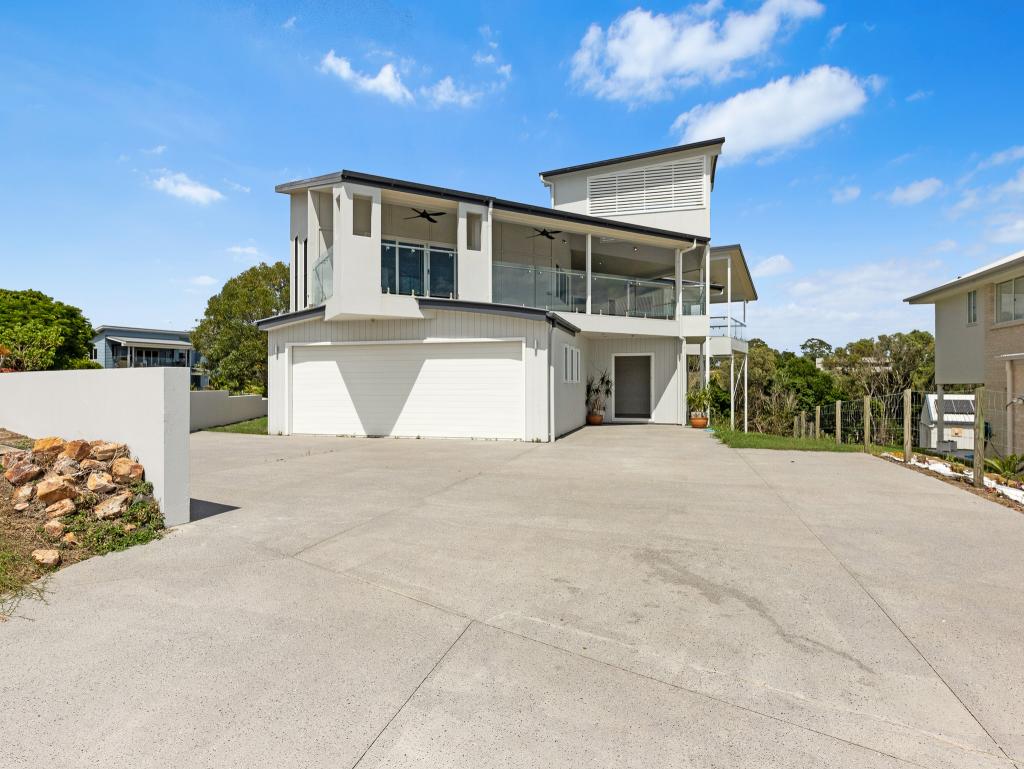 34 Highview Dr, Craignish, QLD 4655