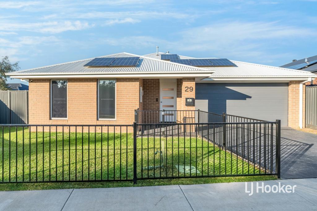 29 Northwattle Cres, Corio, VIC 3214