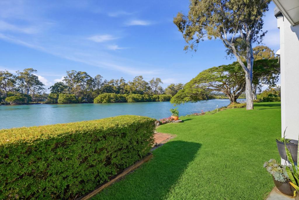 8/14 WILPARK CRES, CURRUMBIN WATERS, QLD 4223
