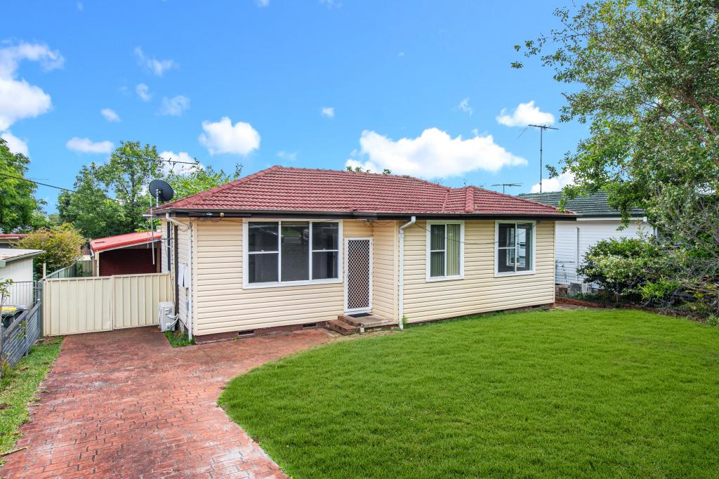 99 Lindesay St, Campbelltown, NSW 2560