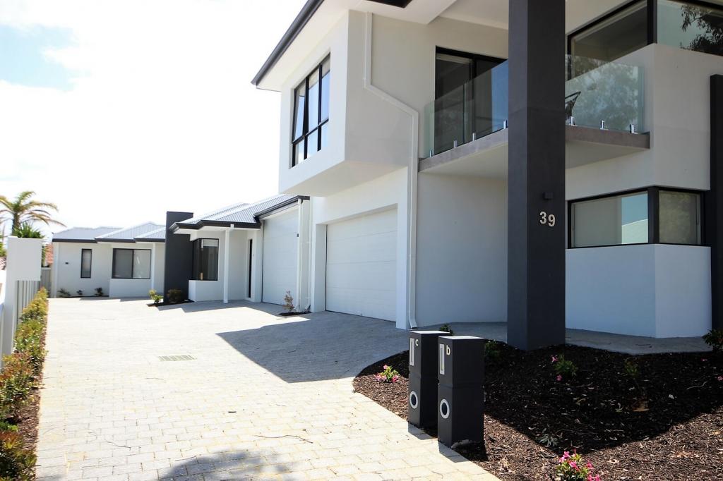 39b Bannister Rd, Padbury, WA 6025