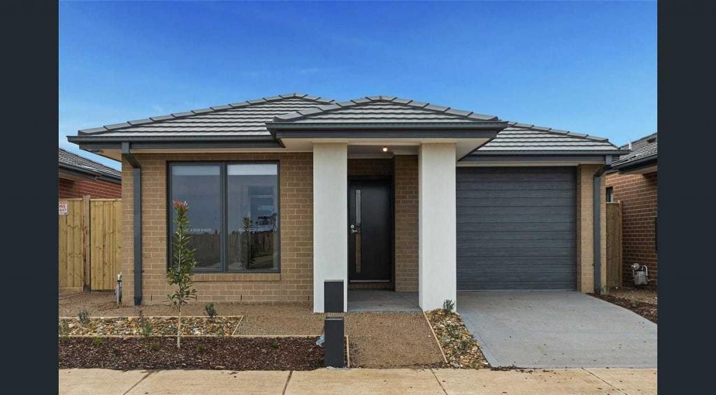 45 Lynwood Dr, Thornhill Park, VIC 3335