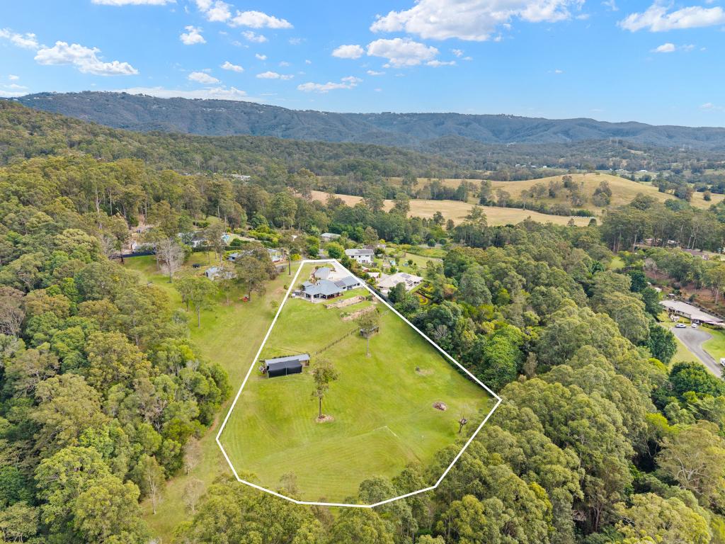 14 Bush Knoll Pl, Mount Nathan, QLD 4211