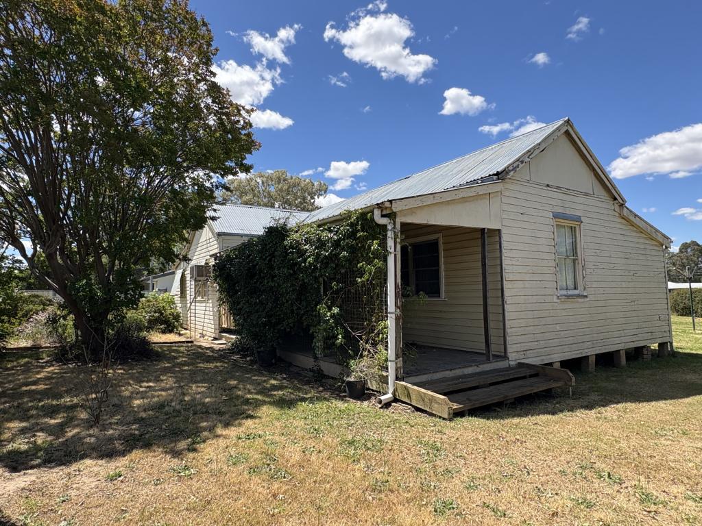 178 Capper St, Tumut, NSW 2720