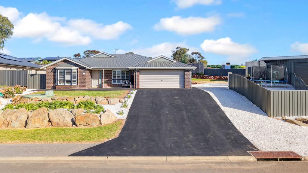 23 Station Pl, Sandy Creek, SA 5350