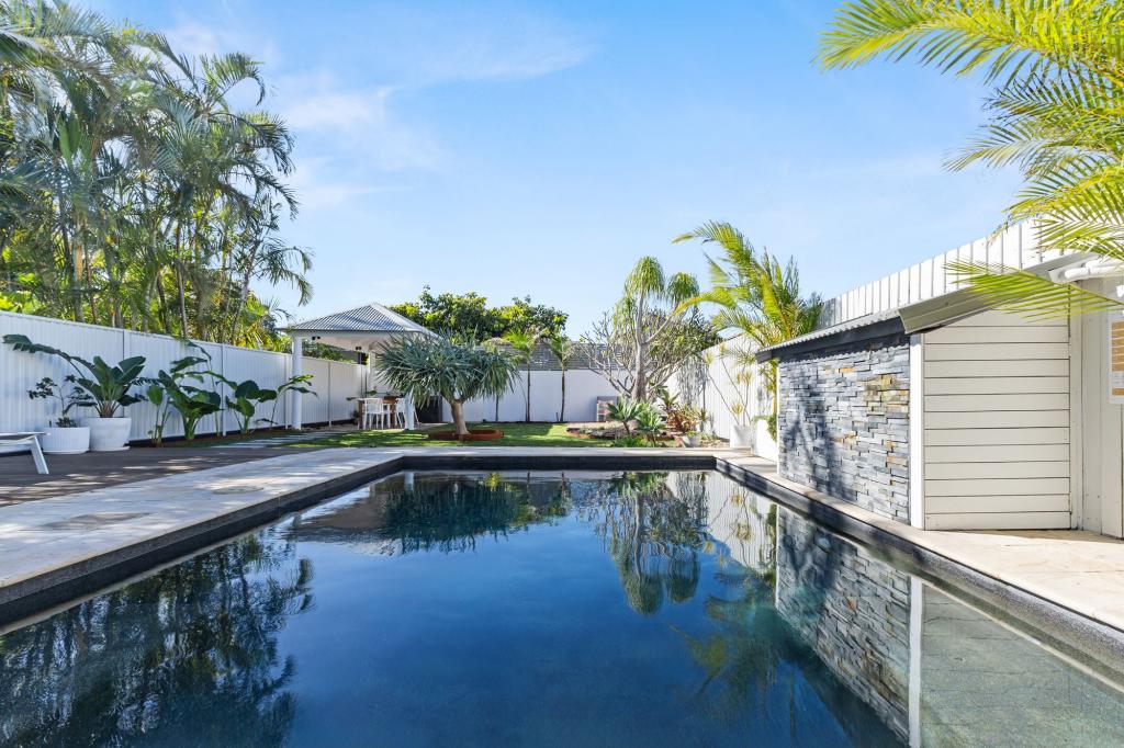 44 Palmtree Ave, Scarborough, QLD 4020