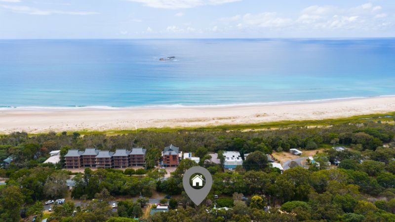 107 Dickson Way, Point Lookout, QLD 4183