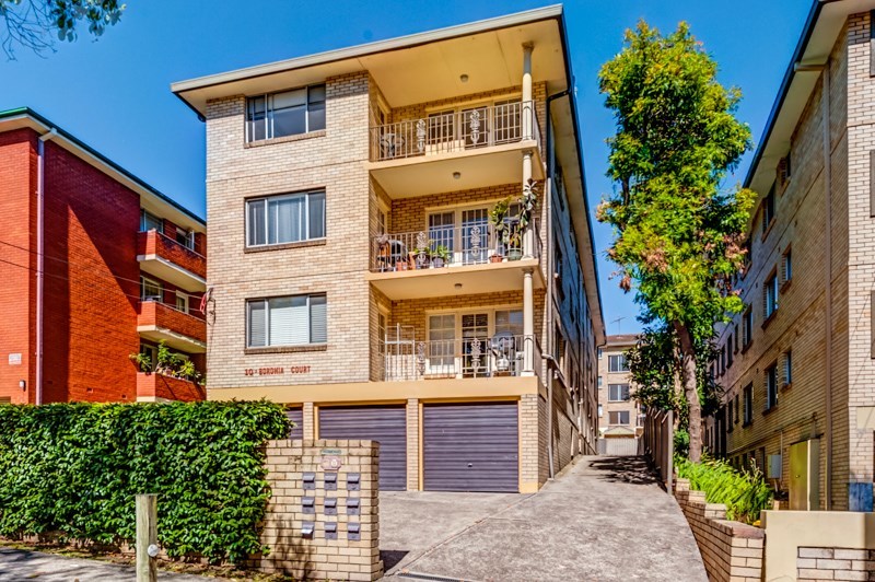 3/10 PEARSON ST, GLADESVILLE, NSW 2111