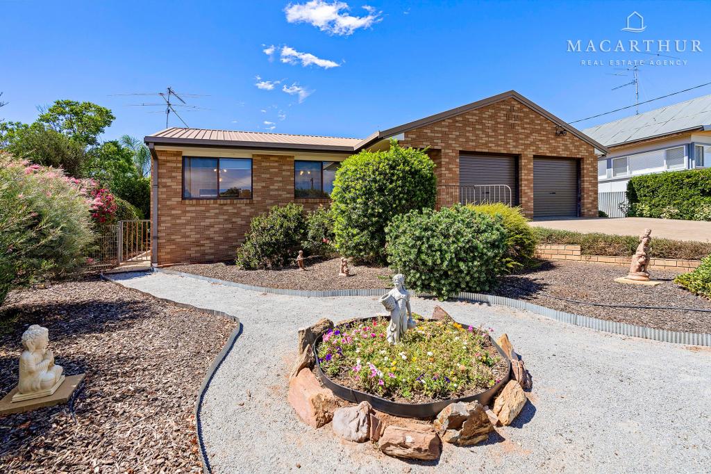 163 COWABBIE ST, COOLAMON, NSW 2701