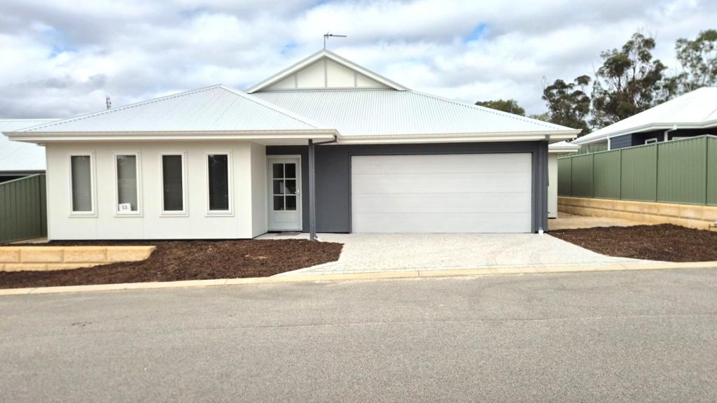 9, 44 Stirling Tce, Toodyay, WA 6566