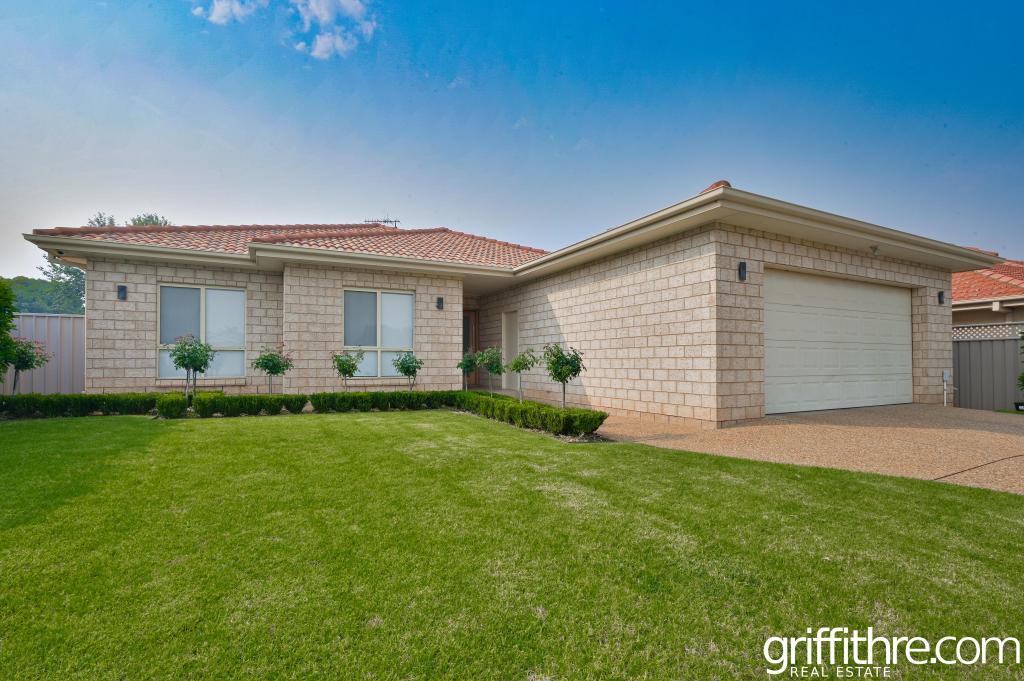 4 Theeuff Pl, Griffith, NSW 2680