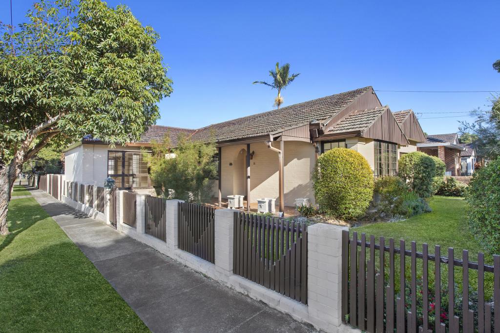 18 ROSLYN ST, ASHBURY, NSW 2193