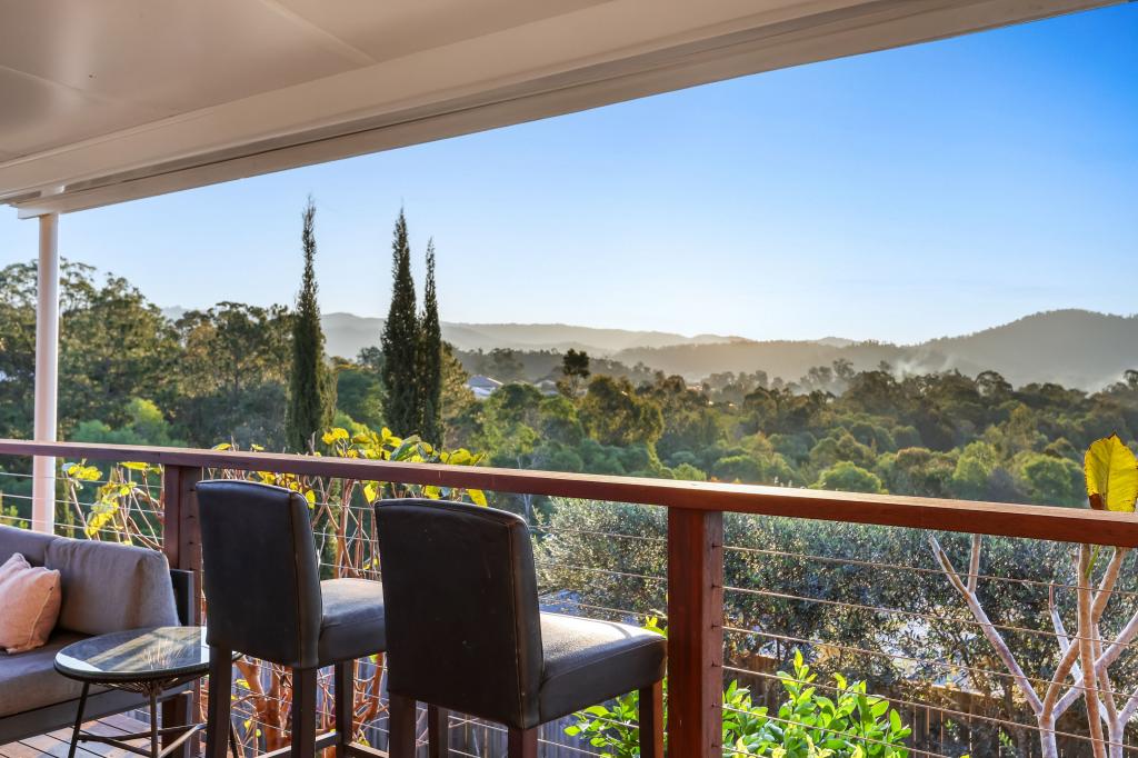 4 Victoria Ct, Maudsland, QLD 4210