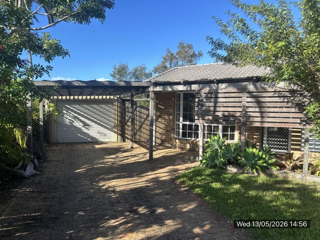 3 Seaspray Ct, Urangan, QLD 4655