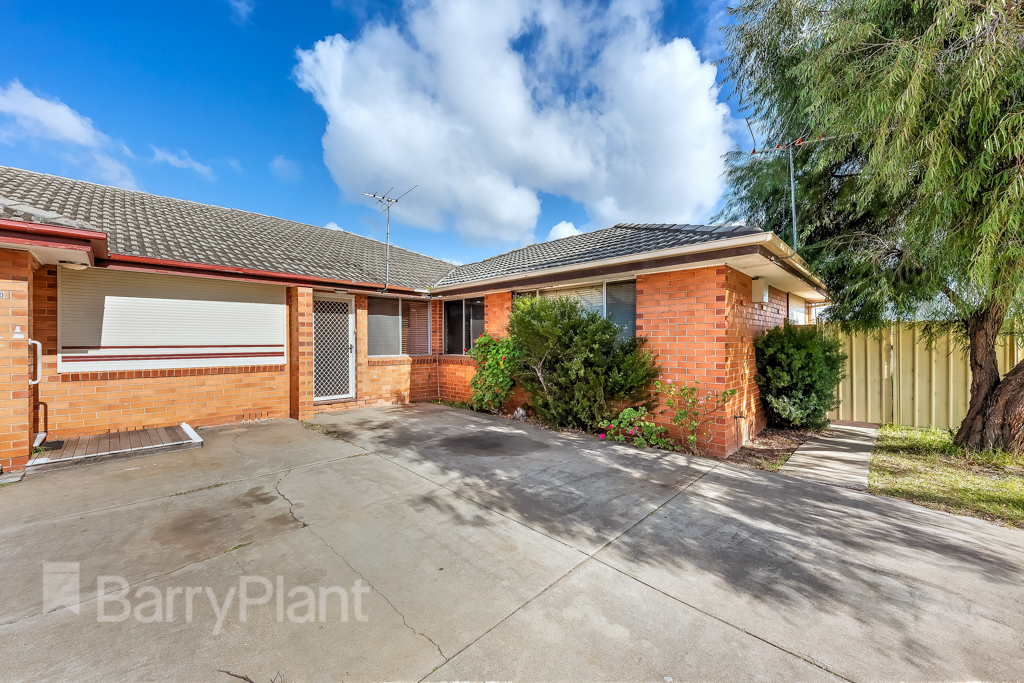 2/40 East Esp, St Albans, VIC 3021