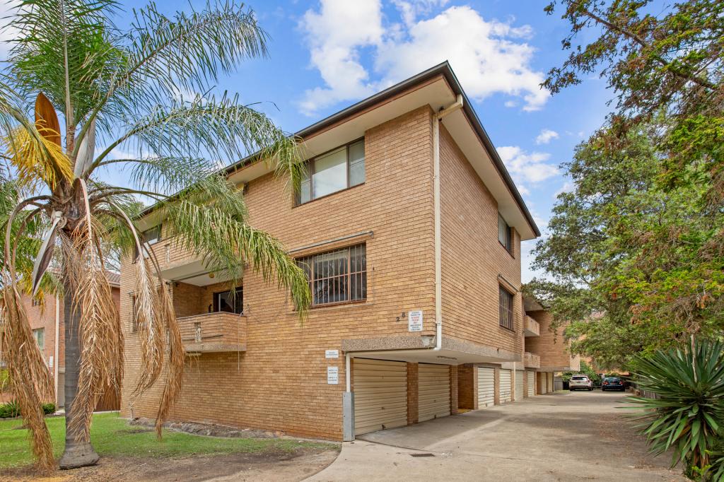 1/28 Caroline St, Westmead, NSW 2145