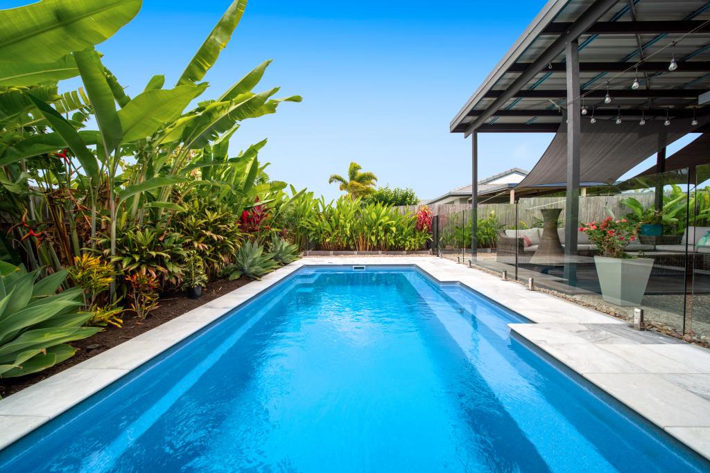 8 Carlisle St, Caloundra West, QLD 4551