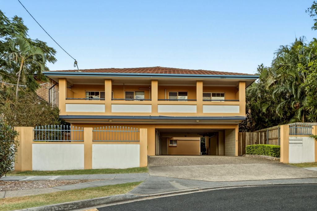 1/2 Woodland St, Ashgrove, QLD 4060
