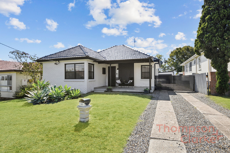 16 Glover St, East Maitland, NSW 2323