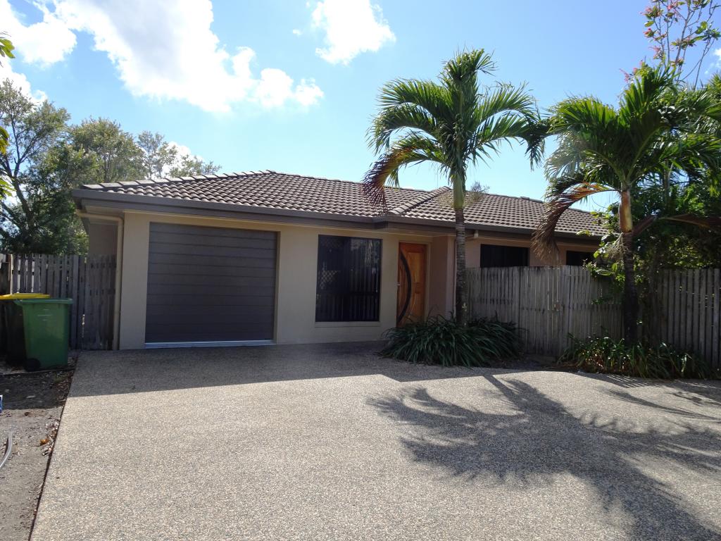 2/24 Eva Pde, Glenella, QLD 4740