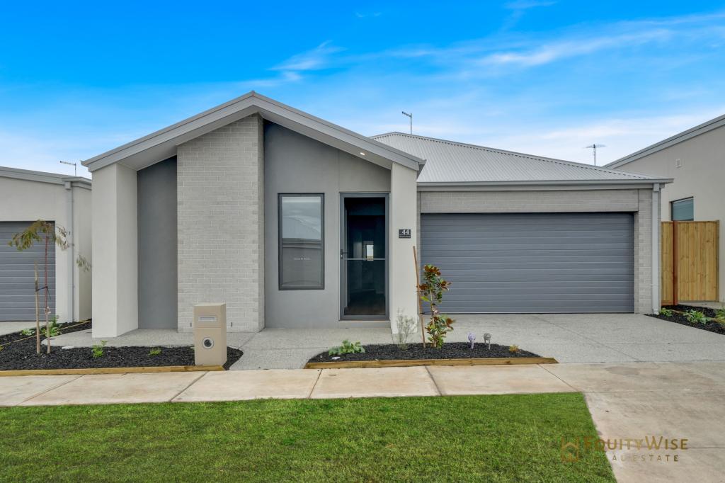 44 Stream Rd, Wyndham Vale, VIC 3024