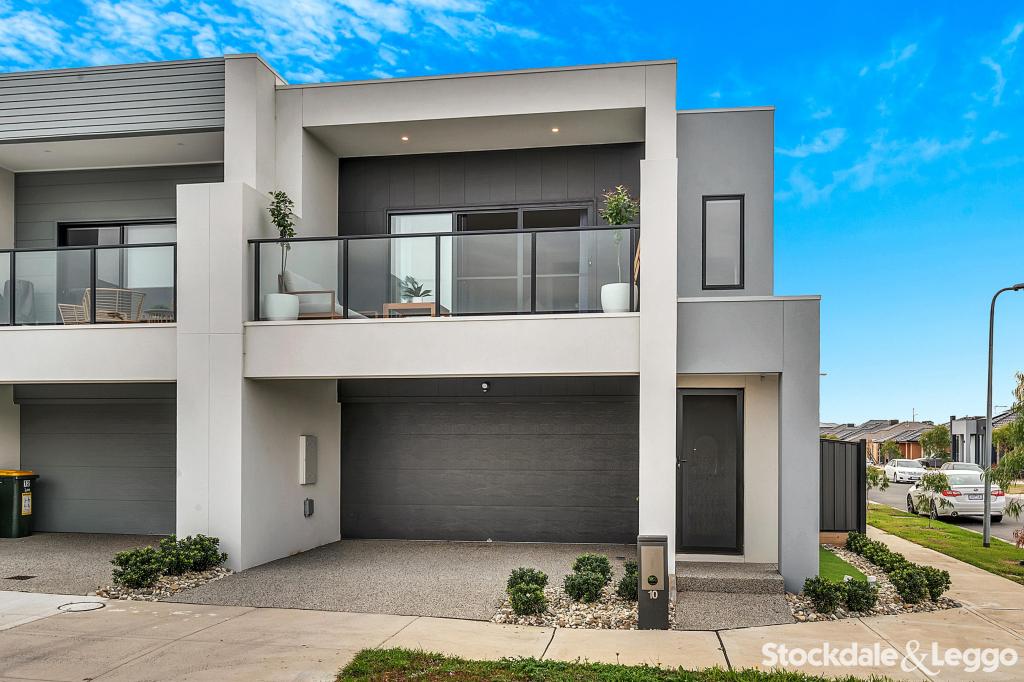 10 LIGNUM ST, CRAIGIEBURN, VIC 3064