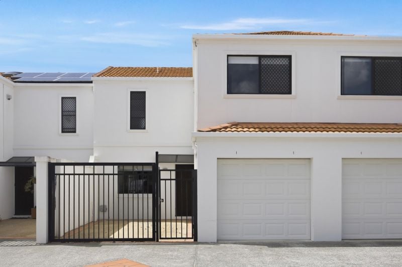 11/77 Bamboo Ave, Benowa, QLD 4217