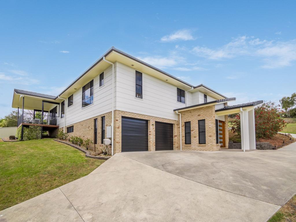 19 CAVENDISH RD, GOONELLABAH, NSW 2480