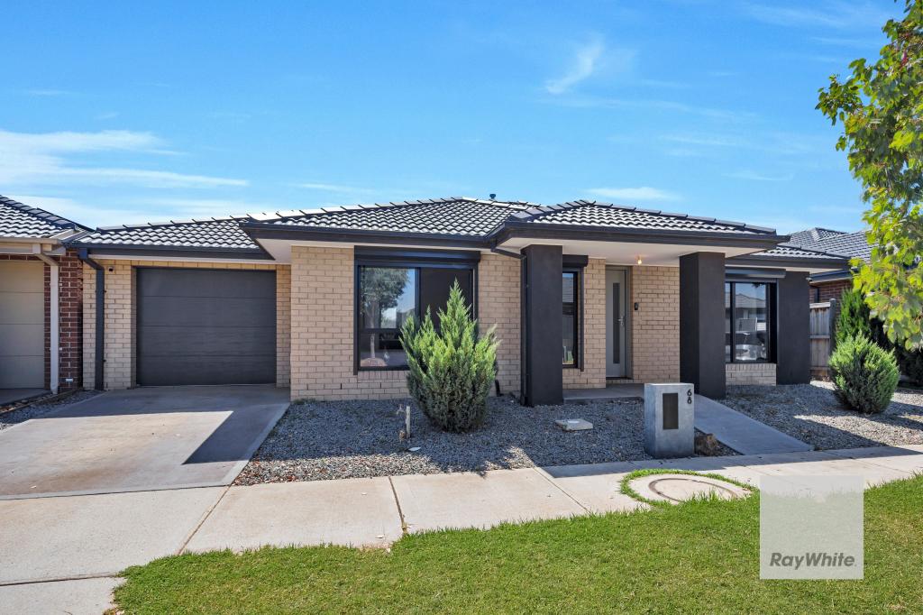 68 Gilfillan Cct, Thornhill Park, VIC 3335