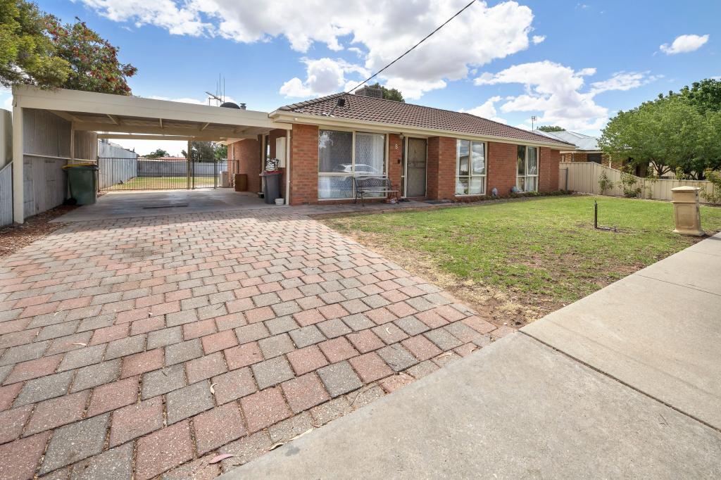8 Mcpherson St, Swan Hill, VIC 3585