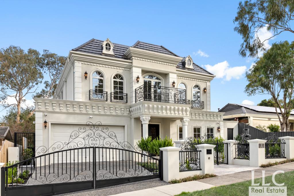 2 CRESWICK ST, GLEN WAVERLEY, VIC 3150