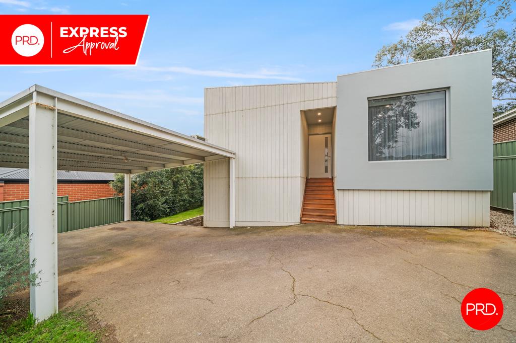 3 Luke Pl, Flora Hill, VIC 3550