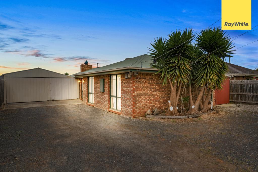 63 Grace St, Melton South, VIC 3338