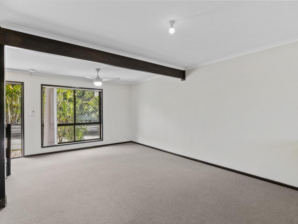 4/24 Garfield Rd, Logan Central, QLD 4114