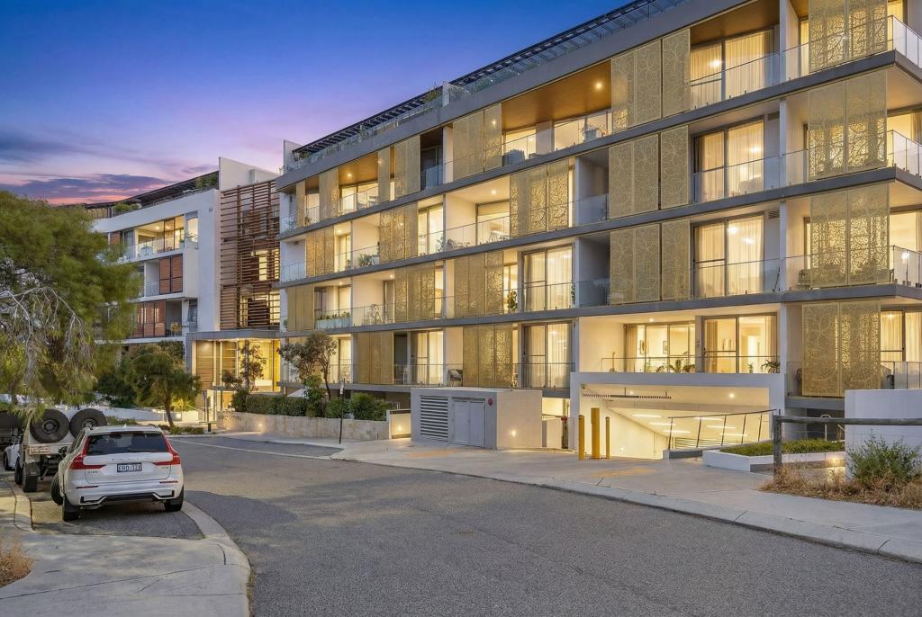 74/2 Milyarm Rise, Swanbourne, WA 6010