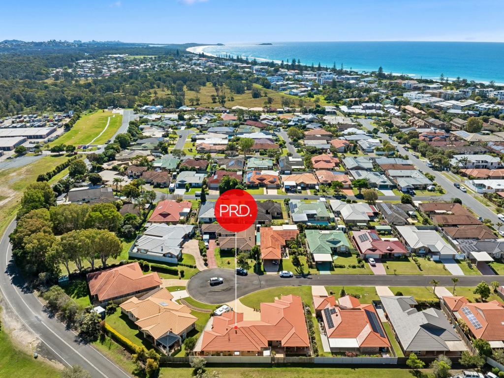 2/9 SHORE PL, KINGSCLIFF, NSW 2487
