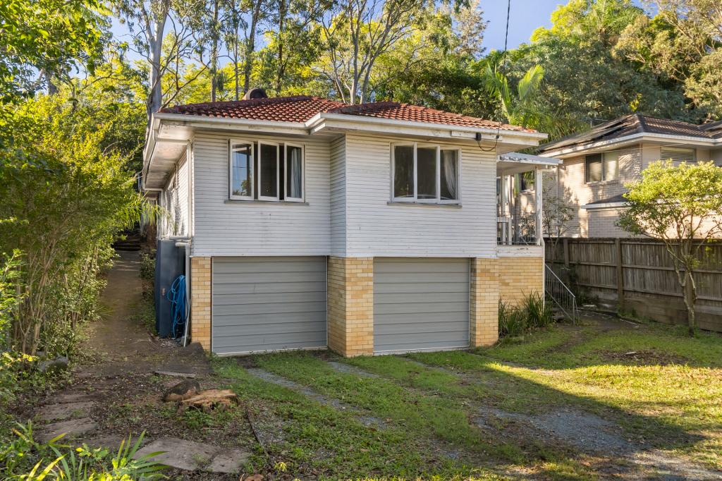 19 Salisbury St, Indooroopilly, QLD 4068