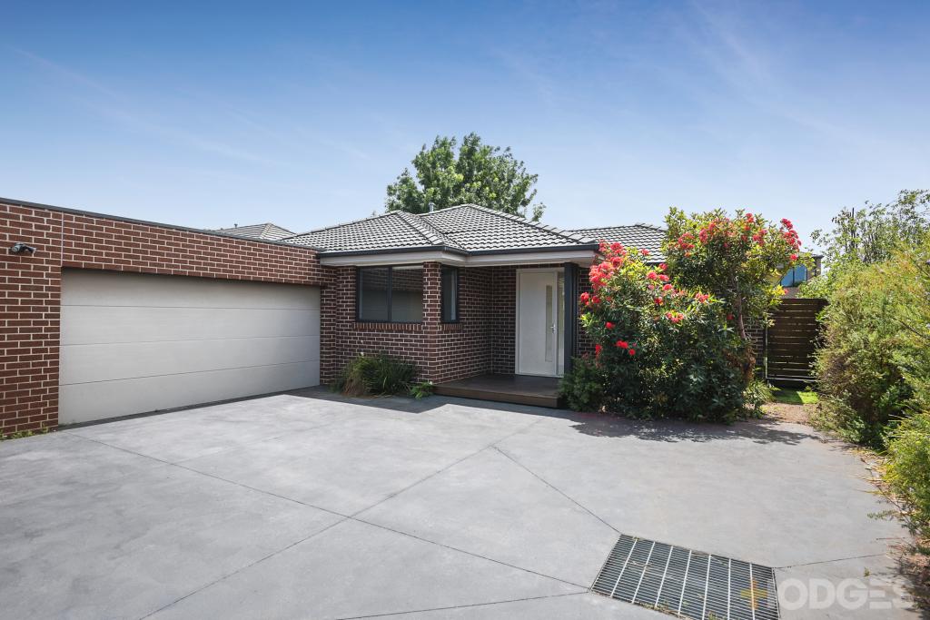 2/83 Lower Dandenong Rd, Mentone, VIC 3194