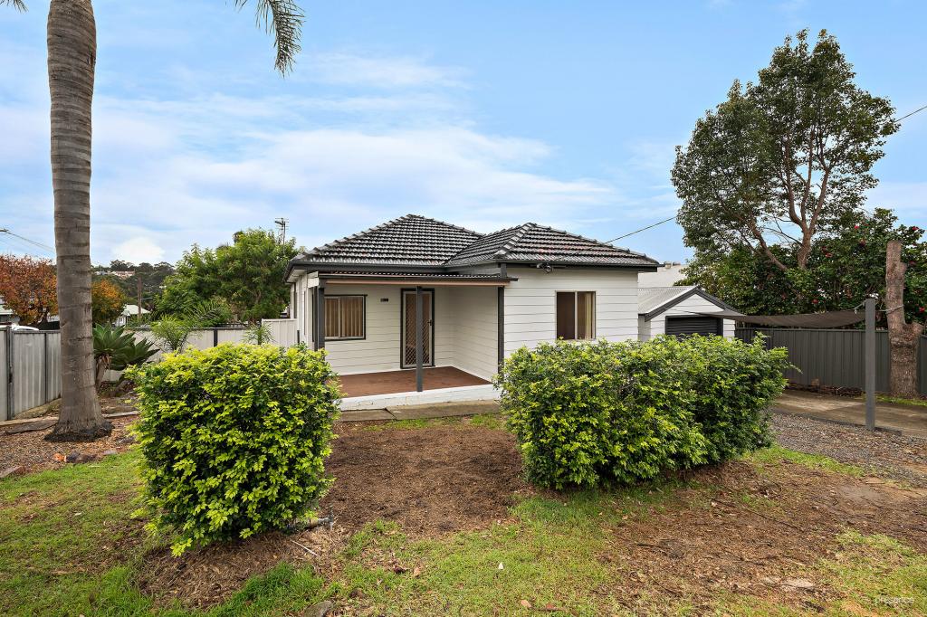 18 First St, Cardiff South, NSW 2285