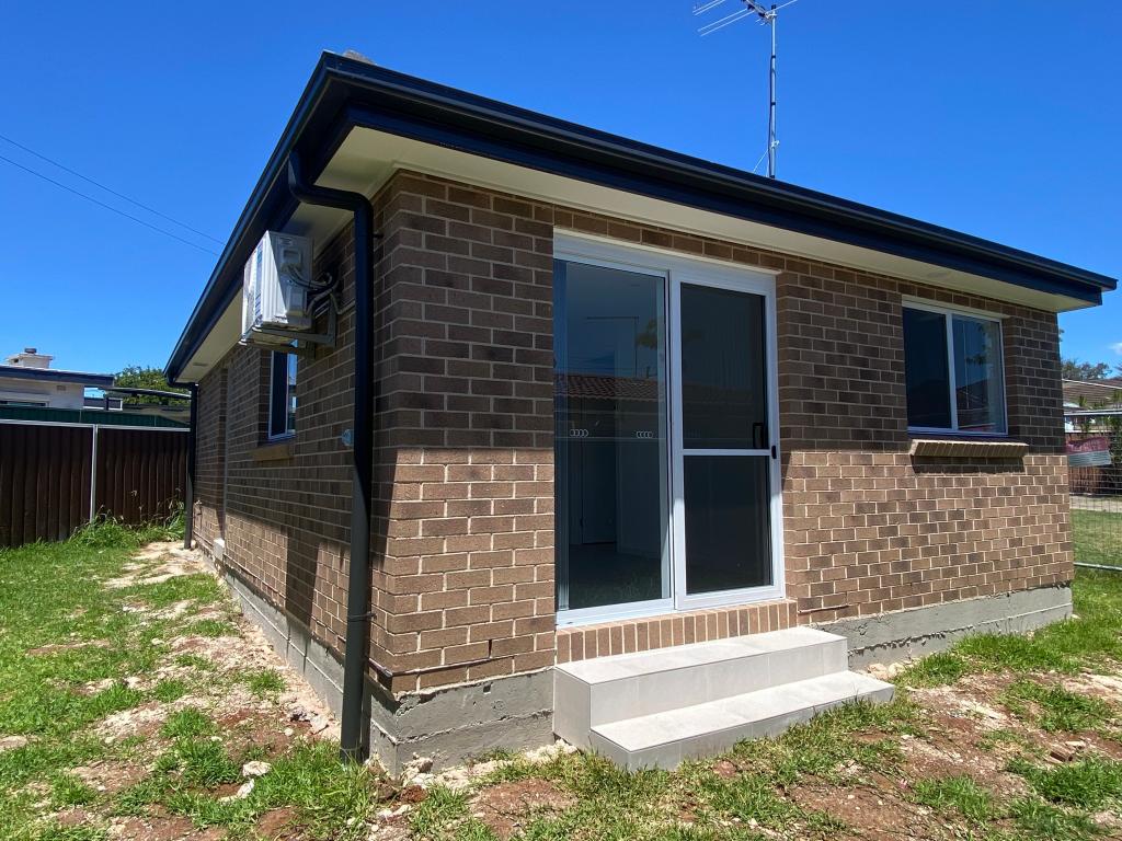 11a Bramley St, Fairfield West, NSW 2165