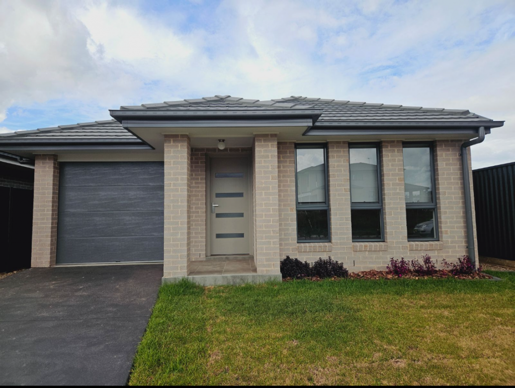 156 Galgalyung Rd, Austral, NSW 2179