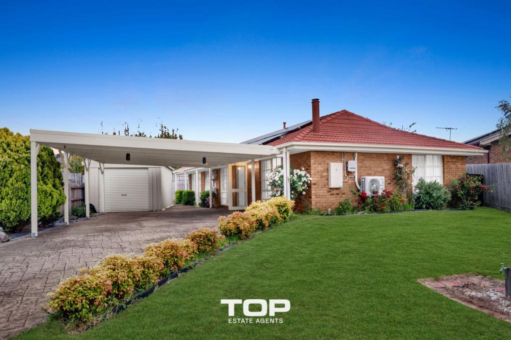 12 Cumquat Ct, Cranbourne North, VIC 3977